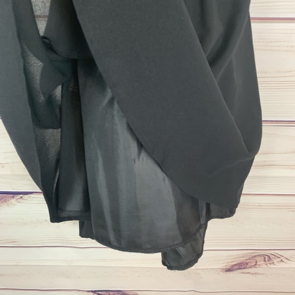 Tobi MILA BLACK LACE PLEATED SKATER DRESS … - Picture 11 of 11